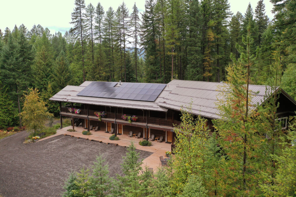 Glacier Guides Lodge Glacier Guides