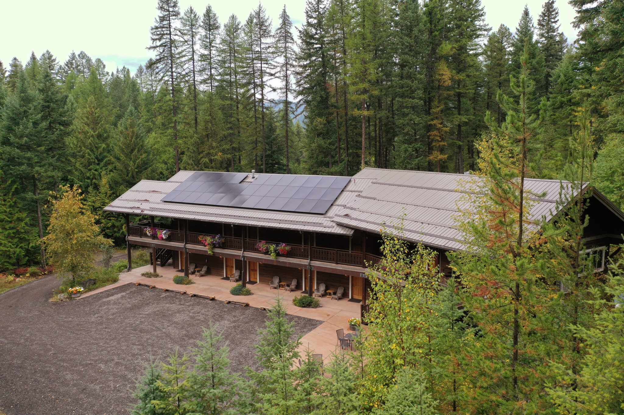 Glacier Guides Lodge Glacier Guides